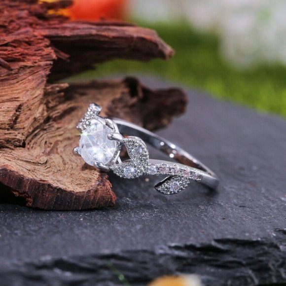 New 925 Silver White Sapphire Ring - Picture 3 of 4